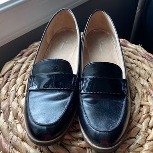 Life Stride size 11 womens loafers